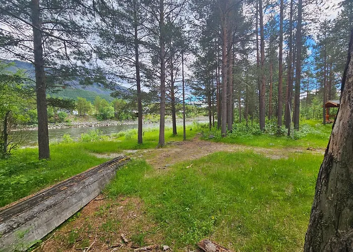 Torfoss Gard, Hytte Utleie, Campingvogn Og Bobil Plasser