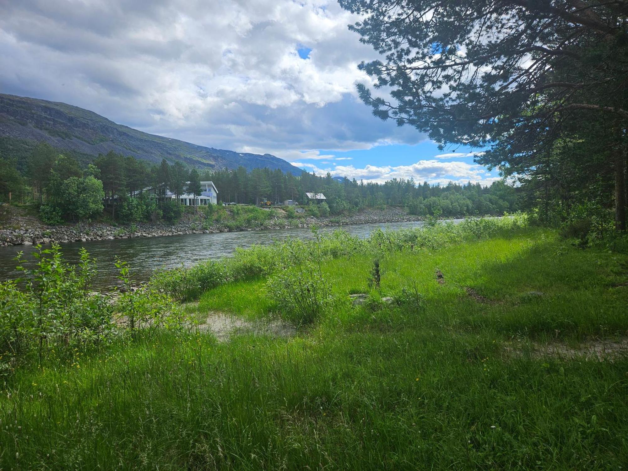 Torfoss Gard, Utleie, Campingvogn Og Bobil Plasser Campsite