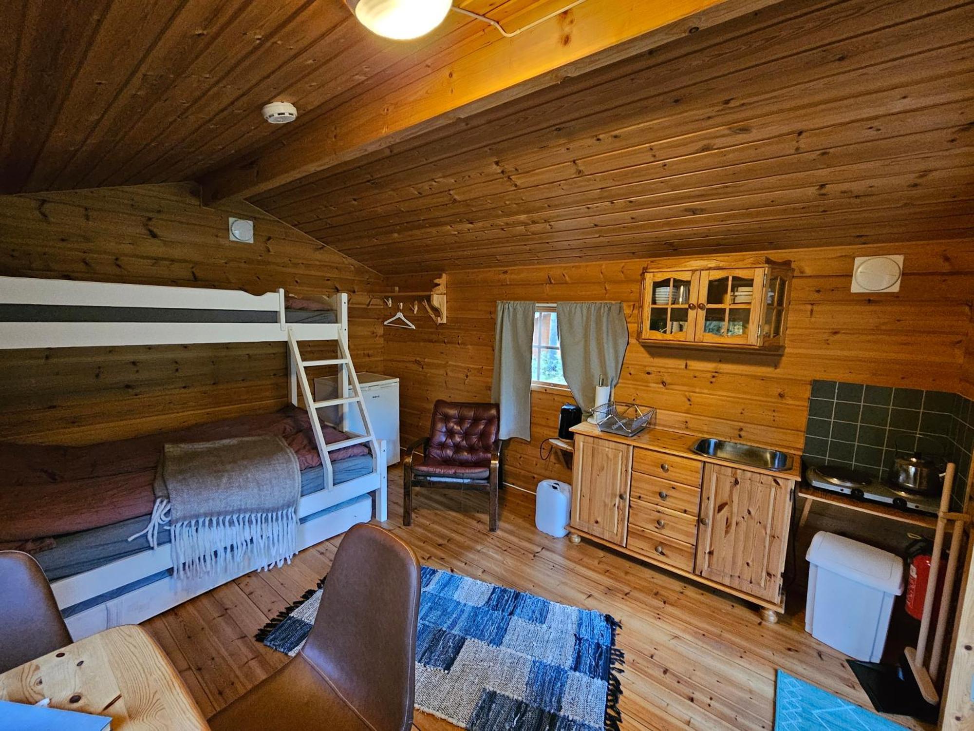 Campingplads Torfoss Gard, Utleie, Campingvogn Og Bobil Plasser